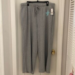 Gray Sweatpants with Star Accent 1X